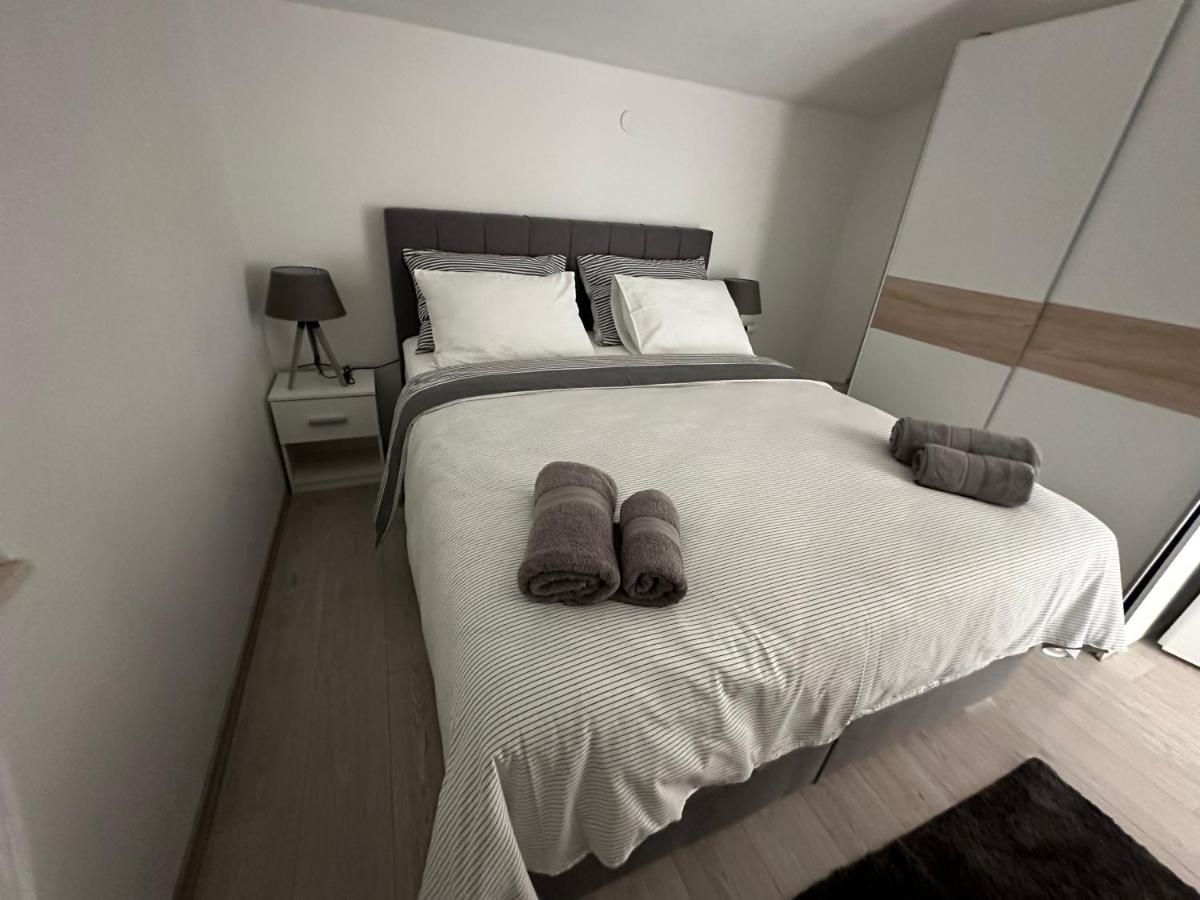 Villa Lorenta Apartments Primosten Luaran gambar