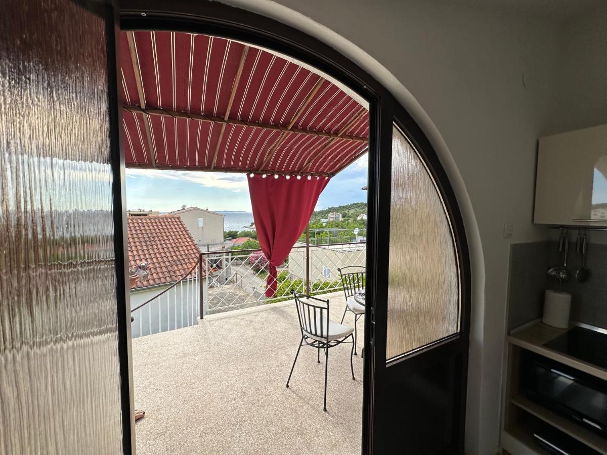 Villa Lorenta Apartments Primosten Luaran gambar
