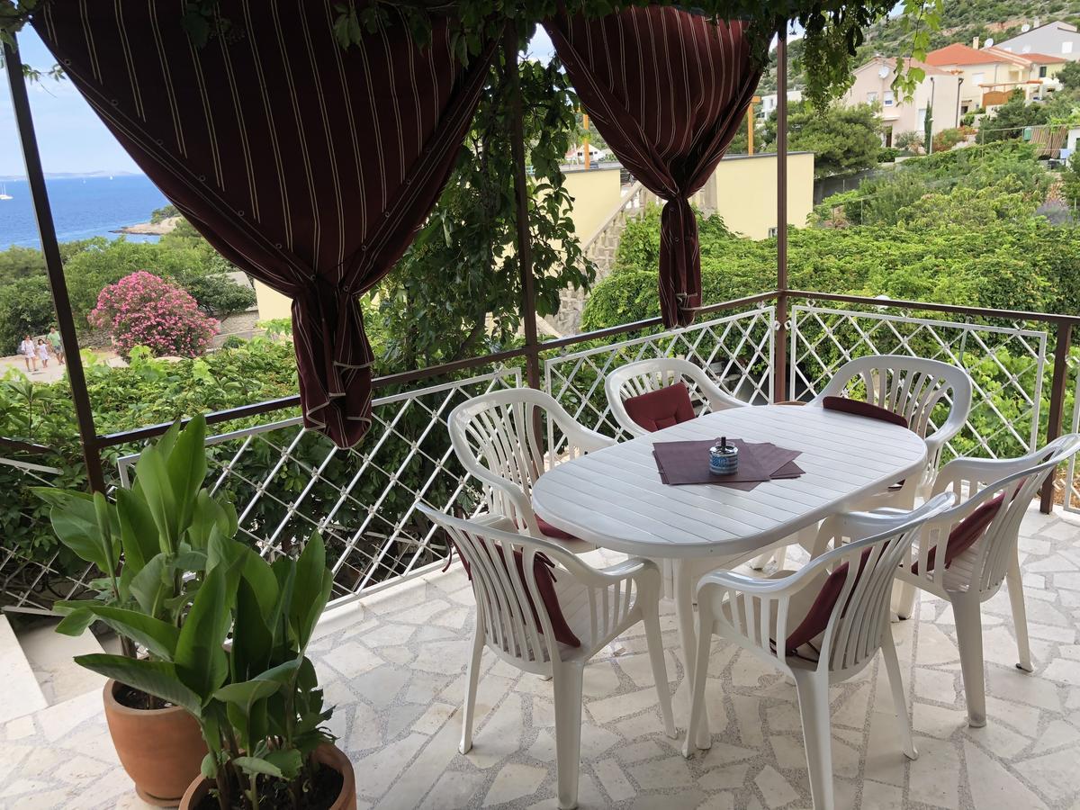 Villa Lorenta Apartments Primosten Luaran gambar