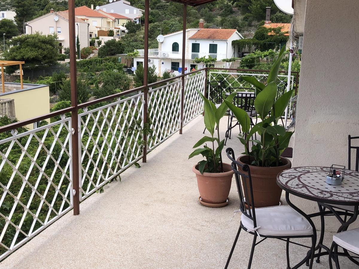 Villa Lorenta Apartments Primosten Luaran gambar