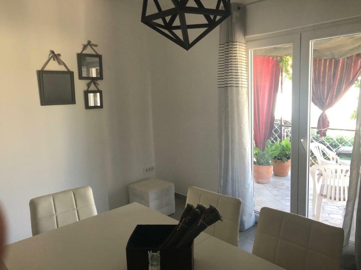 Villa Lorenta Apartments Primosten Luaran gambar